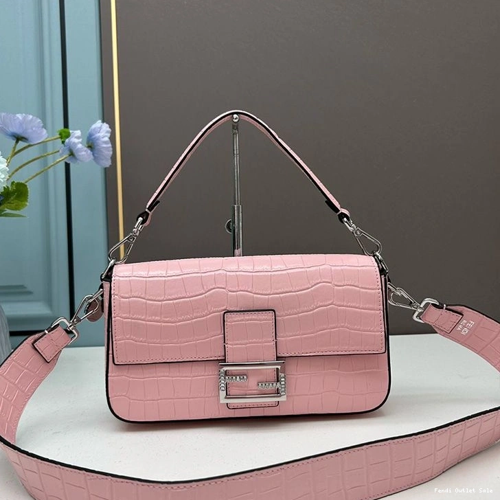 Pink Crocodile Bag Fendi Baguette Leather Re-Edition Medium In 0720
